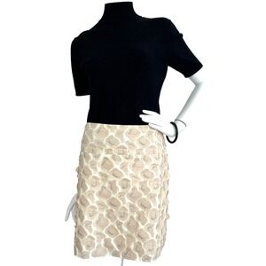 Sever Skirt Womens Size Small 4-6 Floral Embroidered Straight Side Zip Blush NEW